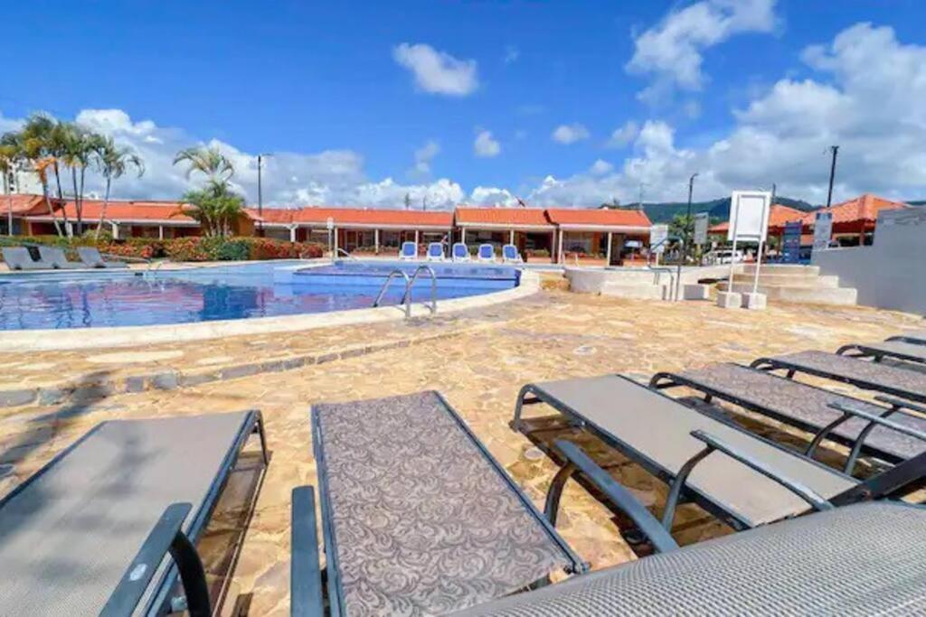 Paraiso Banano 9, Near To The & Pool Apartamento