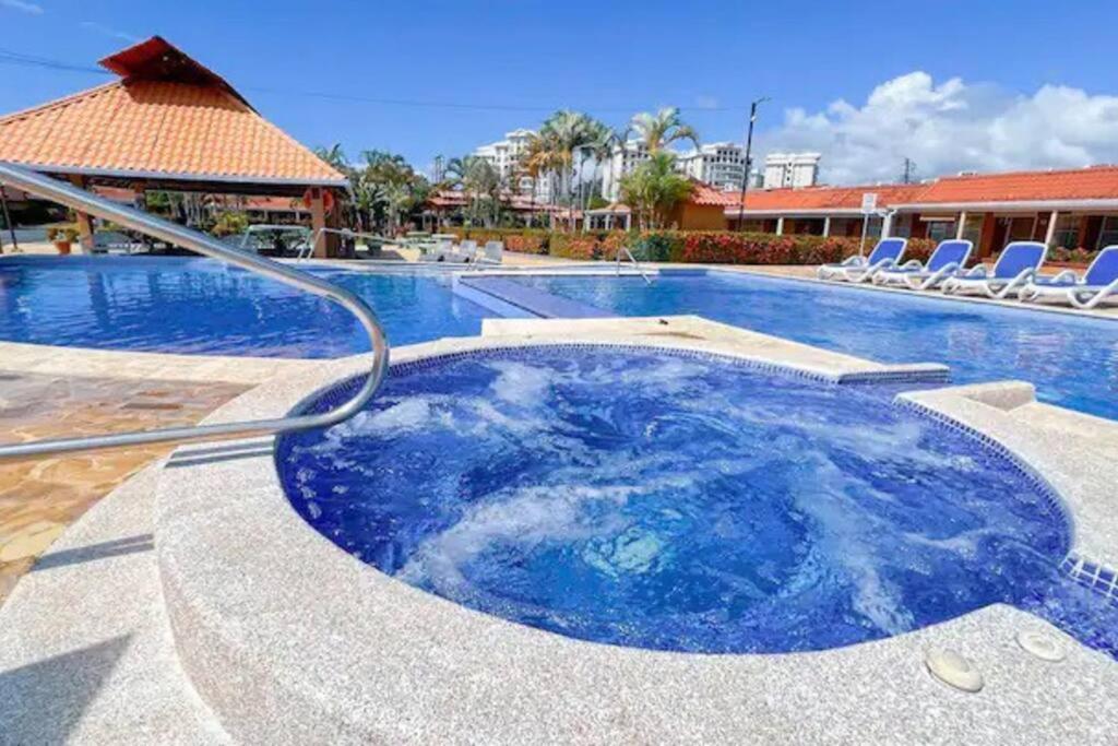 Villa Paraiso Banano 9, Near To The Beach & Pool * Jaco