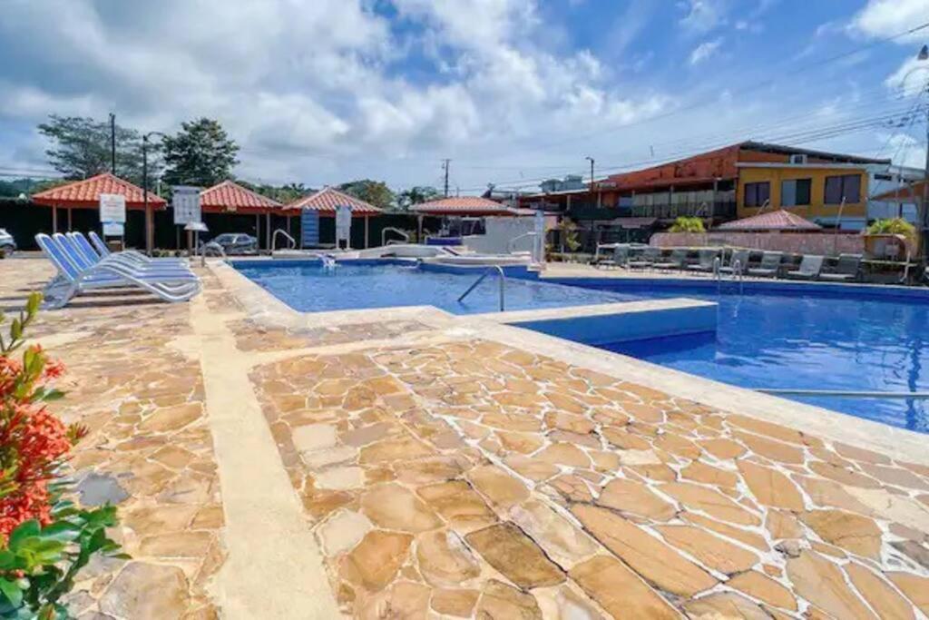 Villa Paraiso Banano 9, Near To The Beach & Pool *