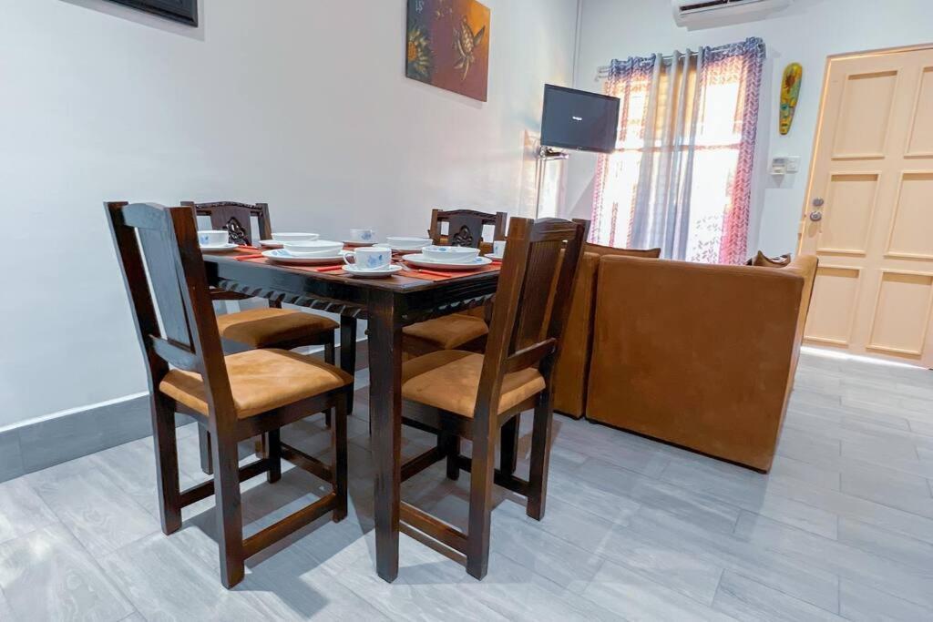 Villa Paraiso Banano 9, Near To The Beach & Pool