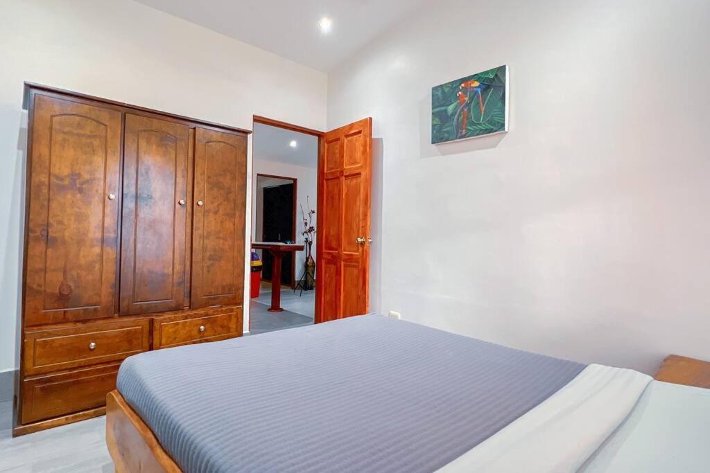 Villa Paraiso Banano 9, Near To The Beach & Pool Apartment